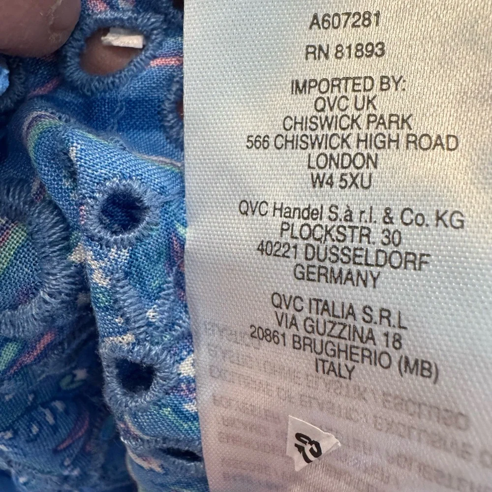 Chic Blue Floral Maxi Dress - Picture 9 of 9